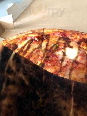 Blaze Pizza