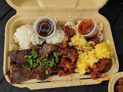 Roxy’s Island Grill