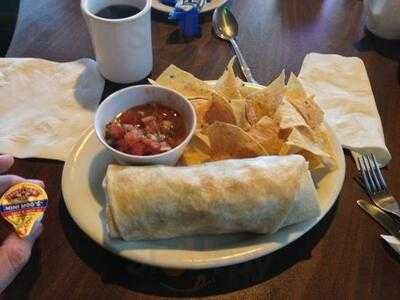 Carreras Seafood Restaurant And Sports Bar