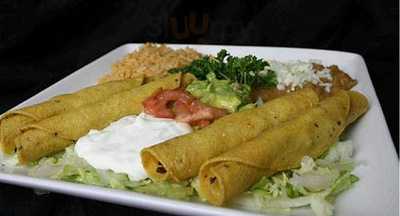 Casa Vieja Restaurant & Cerveceria