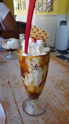 Beth Marie's Old Fashioned Ice Cream & Soda Fountain