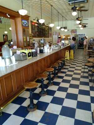 Beth Marie's Old Fashioned Ice Cream & Soda Fountain