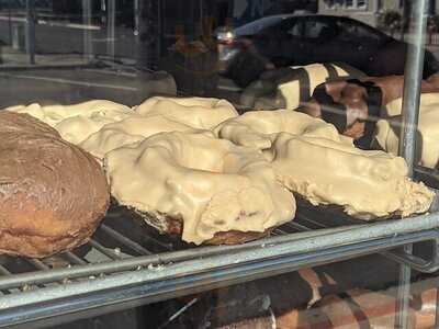 Peterson's Donut Corner