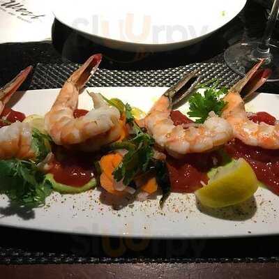 West Steak And Seafood