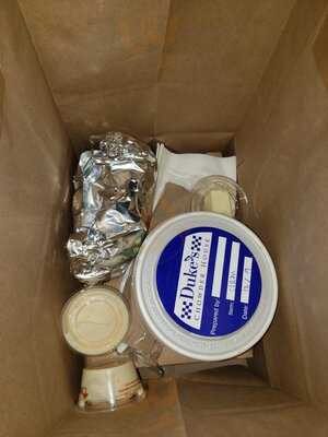 Duke's Chowder House Kent Station