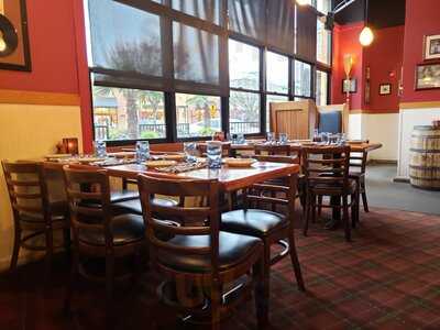 Duke's Chowder House Kent Station