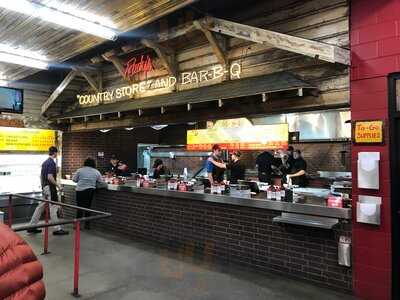 Rudy's Country Store & Bar-b-q