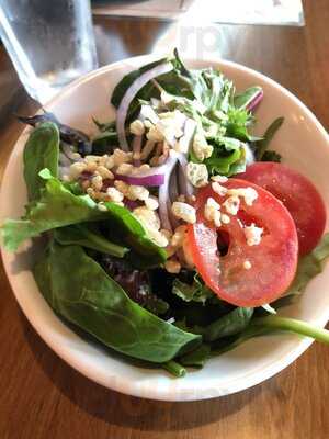 Harney Oceanside & Lounge