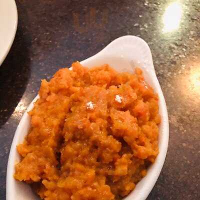 Montana's Rib And Chop House