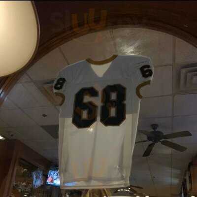 D. Rowe's Restaurant & Bar