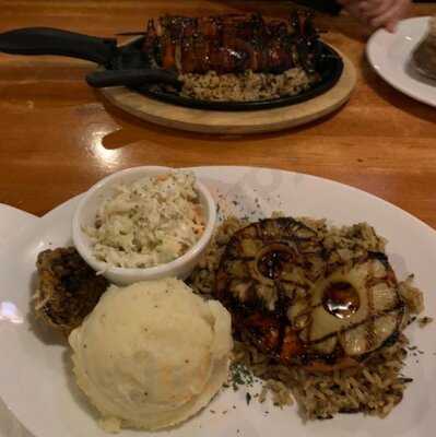 D. Rowe's Restaurant & Bar