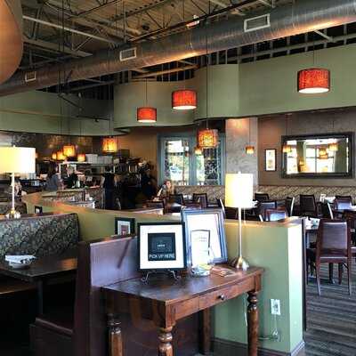 Mama Stortini's Restaurant & Bar