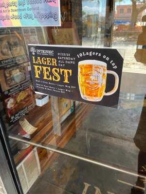 Intrinsic Smokehouse & Brewery