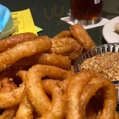 Flat Branch Pub & Brewing