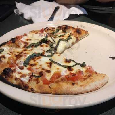 Flat Branch Pub & Brewing