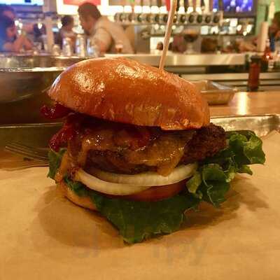Hopdoddy Burger Bar