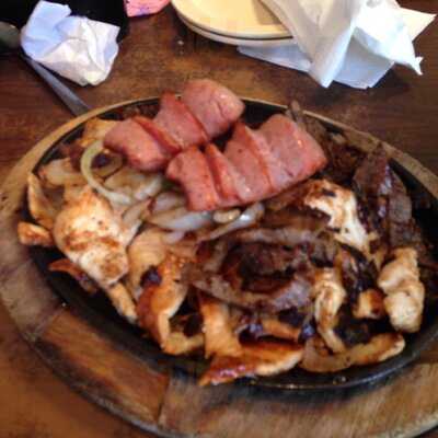 Taquitos Ravi Restaurant