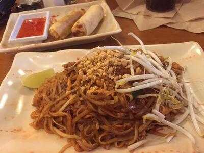 Monsoon Noodle House