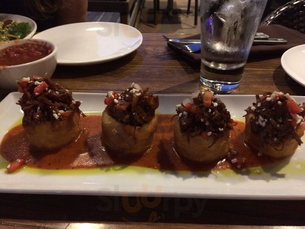 Luna Modern Mexican Restaurant