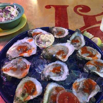 Hoochies Oyster House