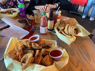 Hoochies Oyster House