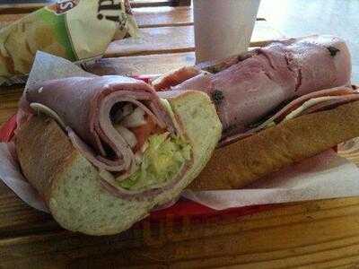 Hoody's Subs