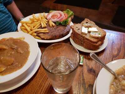 The Irish Lion Restaurant & Pub