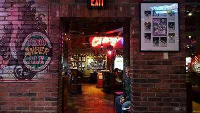 Uno Pizzeria & Grill