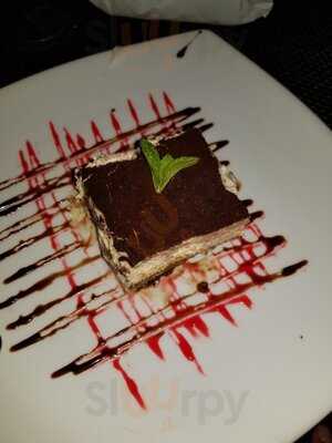 Cicciotti’s Trattoria Italiana & Seafood