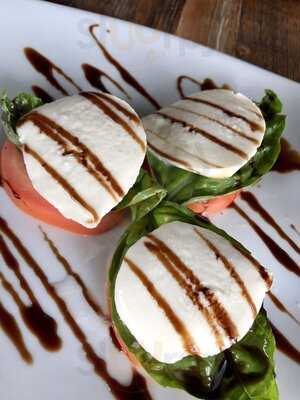 Cicciotti’s Trattoria Italiana & Seafood