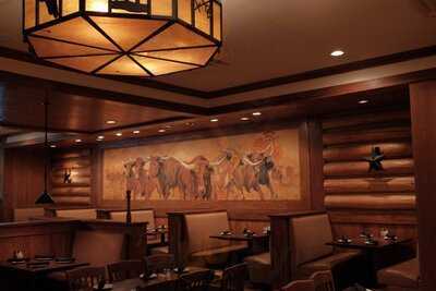 Texas Land & Cattle Steakhouse