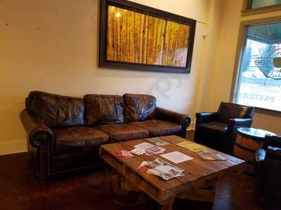 Taste &see Coffee Shop &gallery