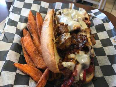 Bubba N Franks Smokehouse