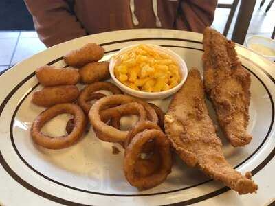 Bubba N Franks Smokehouse