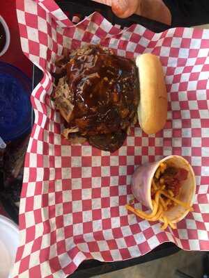 Fox's Bbq