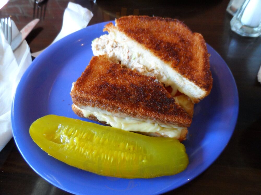 Sono Harbor Deli & Cafe