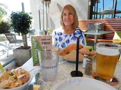 Tinleaf Fresh Kitchen