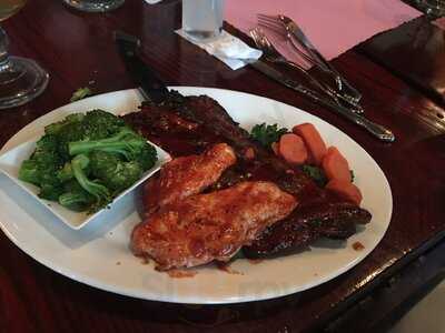 Mulligan's Restaurant & Pub