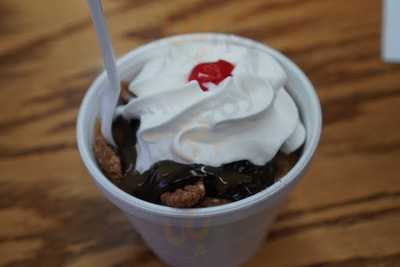 G's Frozen Custard & Yogurt