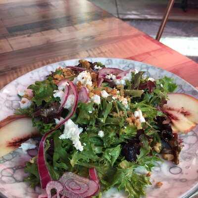 White Rabbit Gastropub