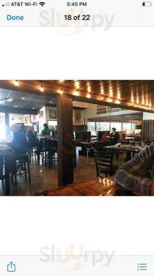 Backyard Brewery & Kitchen