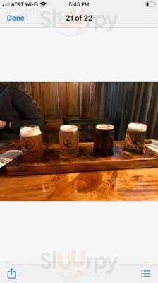 Backyard Brewery & Kitchen