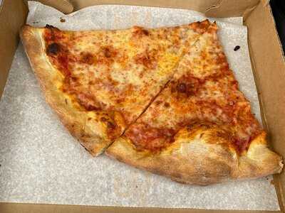 Amalfi Pizza & Italian Eatery