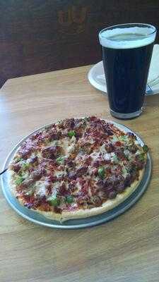 Tiny Tim's Pizza