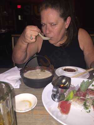 Moon Thai & Japanese