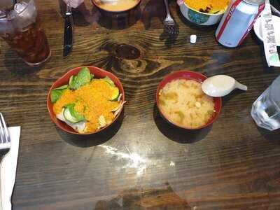 Moon Thai & Japanese