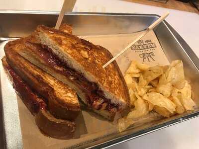 Karver Sandwich Bar