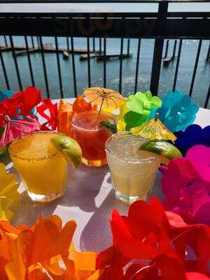 Primo's Tex-mex Bar And Grille