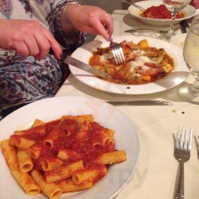 Testo's Restaurant & Catering