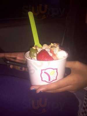 Yogurtland